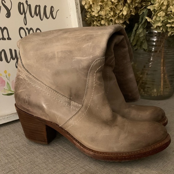 Frye Shoes - Frye mid calf boots size 6 taupe